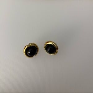 Vintage Gold tone and Black onyx Stud Earrings